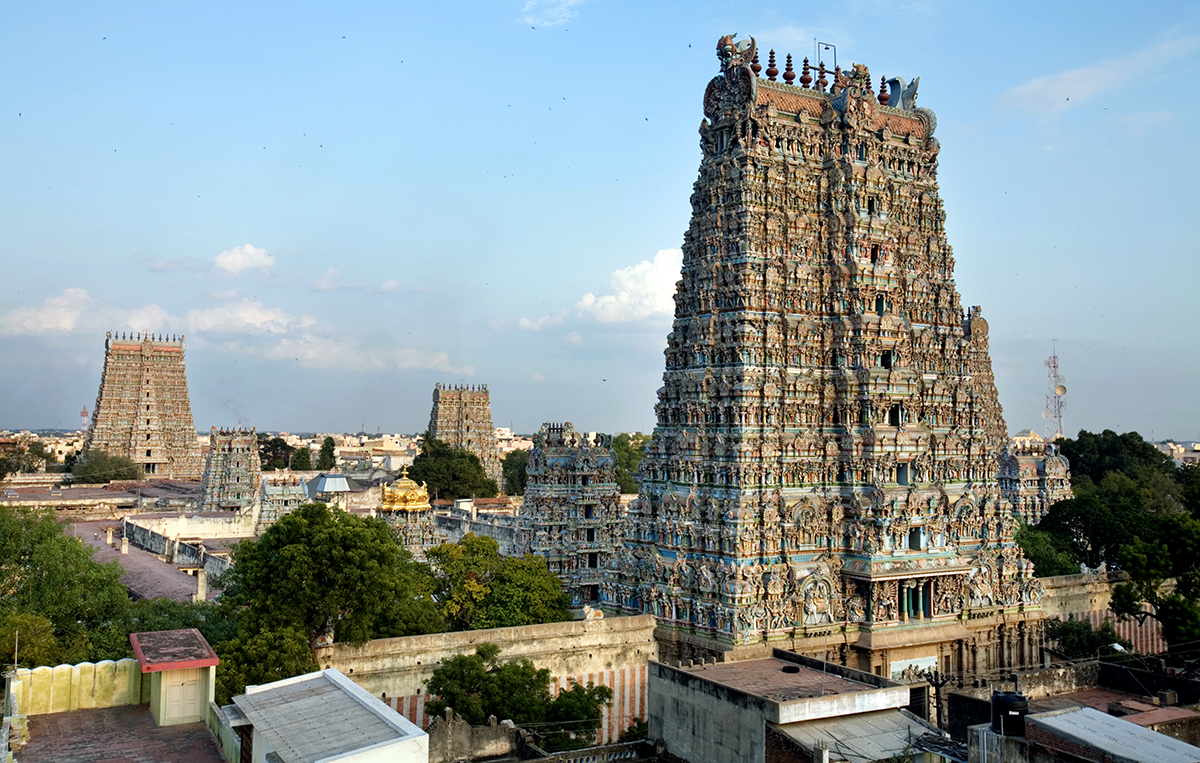 Madurai Meenakshi Amman Temple – The Jewel of Tamil Nadu